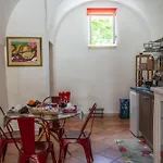 B&B Corte Dei Memoli Di Margiotta Giuseppina