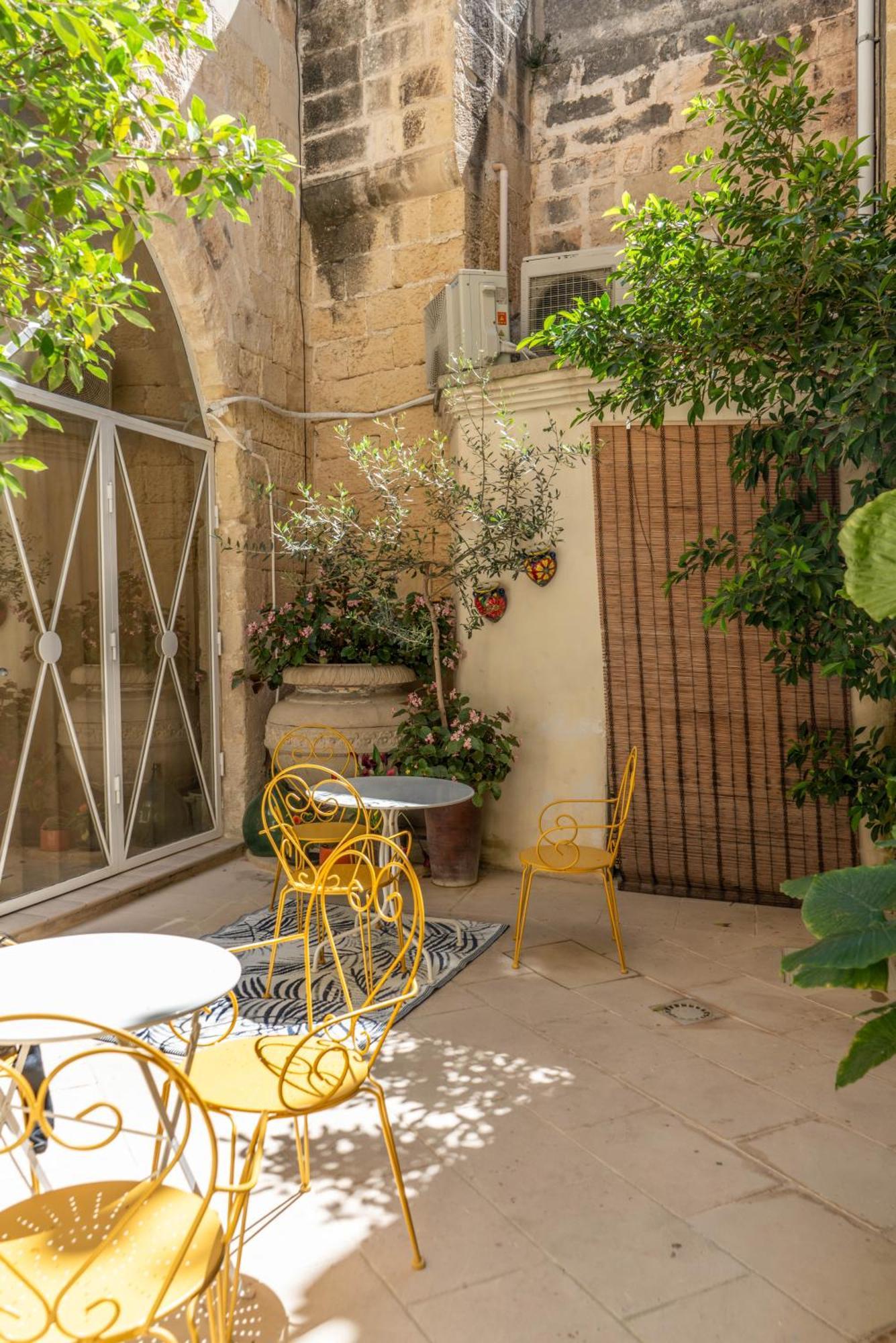 Corte Dei Memoli Di Margiotta Giuseppina Lecce