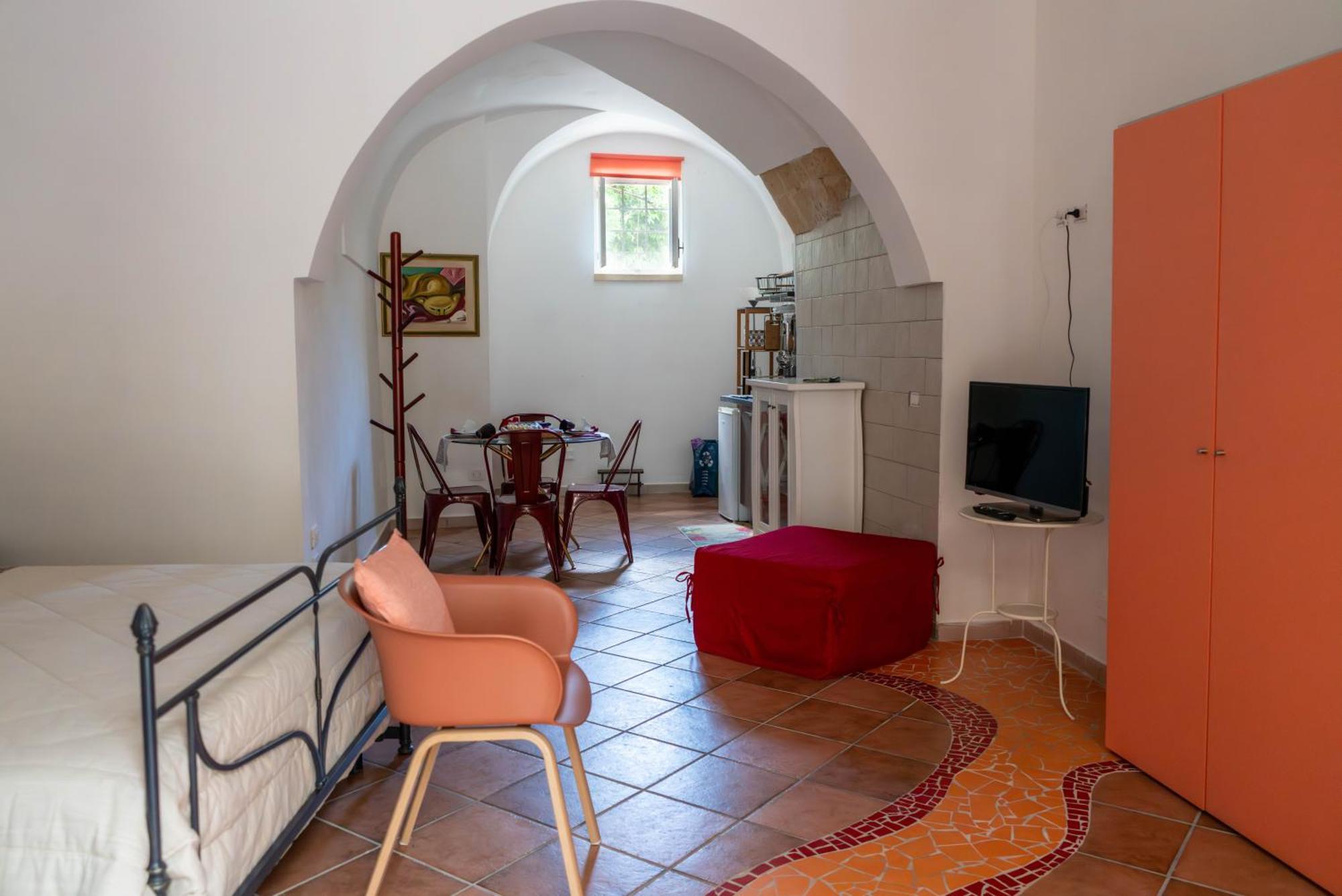Frühstückspension Corte Dei Memoli Di Margiotta Giuseppina 3*