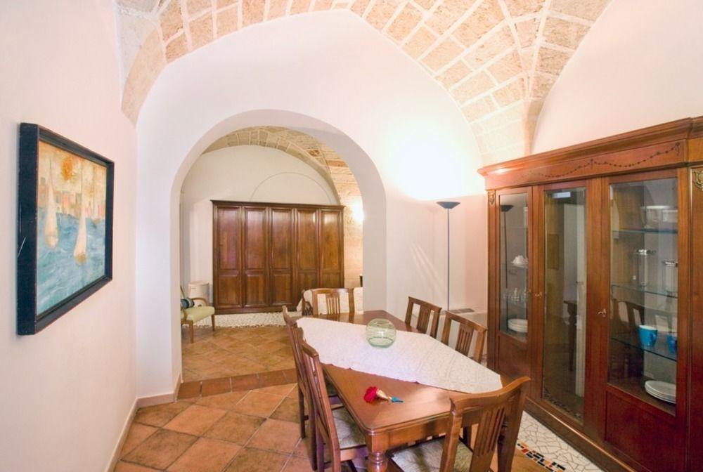 Corte Dei Memoli Di Margiotta Giuseppina Lecce