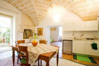 Bed & Breakfast Corte Dei Memoli Di Margiotta Giuseppina